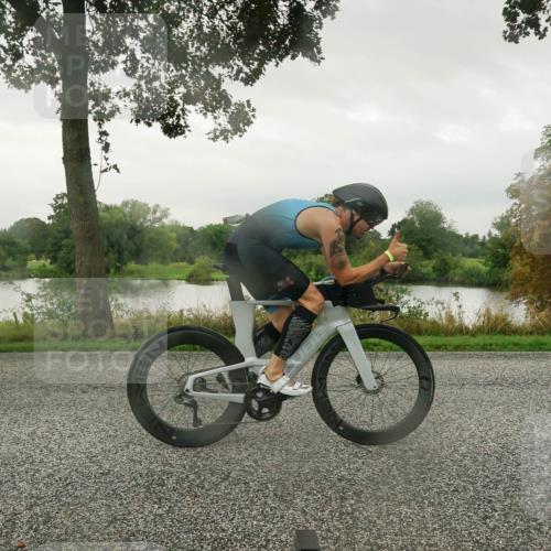 30.08.2026 - Elbe Triathlon Hamburg Michael Burmester http://msf.ph/oto/10042081 30.08.2026 08:40:02 Radfahren 207 meine-sportfotos.de