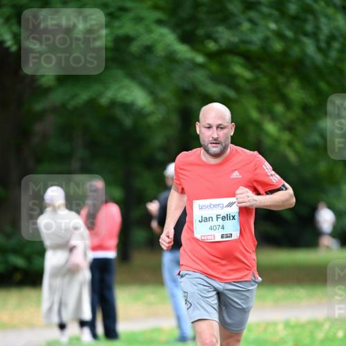 30.08.2026 - Blankeneser Heldenlauf Dr. Thomas Lammeyer http://msf.ph/oto/10042083 30.08.2026 11:17:24 Laufen 4074, 57 meine-sportfotos.de