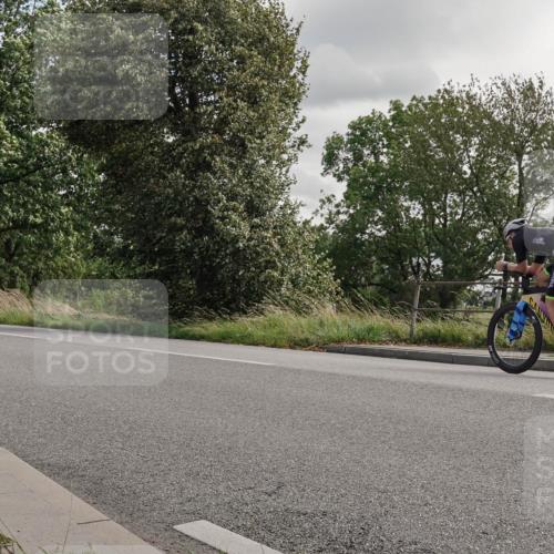 30.08.2026 - Elbe Triathlon Hamburg Michael Burmester http://msf.ph/oto/10042109 30.08.2026 14:39:00 Radfahren  meine-sportfotos.de