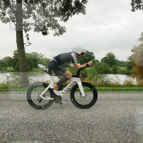 30.08.2026 - Elbe Triathlon Hamburg Michael Burmester http://msf.ph/oto/10042115 30.08.2026 08:41:39 Radfahren 197 meine-sportfotos.de