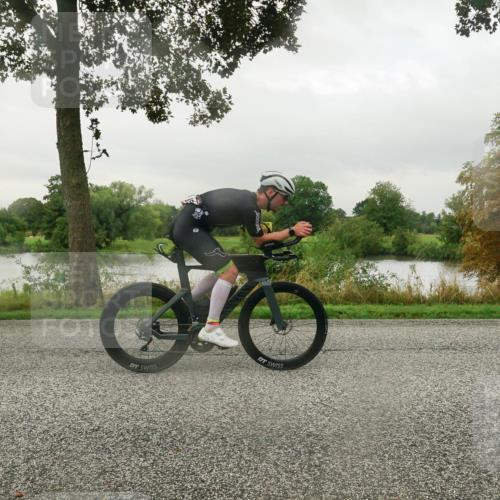 30.08.2026 - Elbe Triathlon Hamburg Michael Burmester http://msf.ph/oto/10042128 30.08.2026 08:42:05 Radfahren 185 meine-sportfotos.de