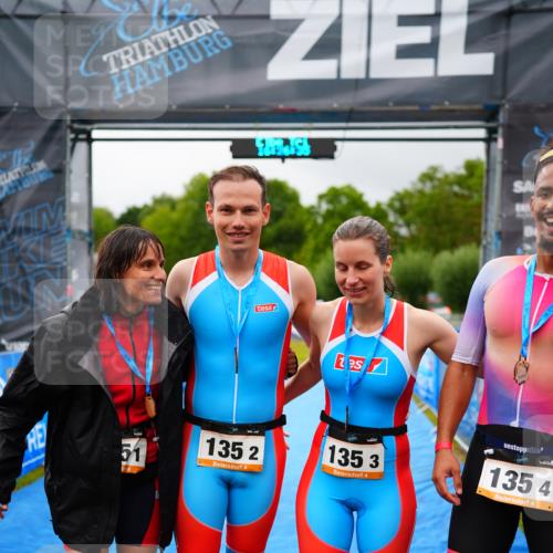 30.08.2026 - Elbe Triathlon Hamburg LAZAROV Photography http://msf.ph/oto/10042132 30.08.2026 16:26:35 Ziel  meine-sportfotos.de