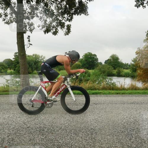 30.08.2026 - Elbe Triathlon Hamburg Michael Burmester http://msf.ph/oto/10042147 30.08.2026 08:42:45 Radfahren 193, 193 meine-sportfotos.de