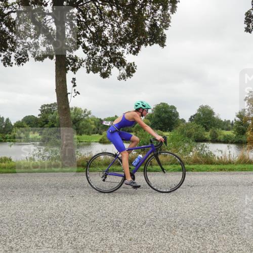 30.08.2026 - Elbe Triathlon Hamburg Michael Burmester http://msf.ph/oto/10042150 30.08.2026 12:26:25 Radfahren 1727, 1733, 1765 meine-sportfotos.de