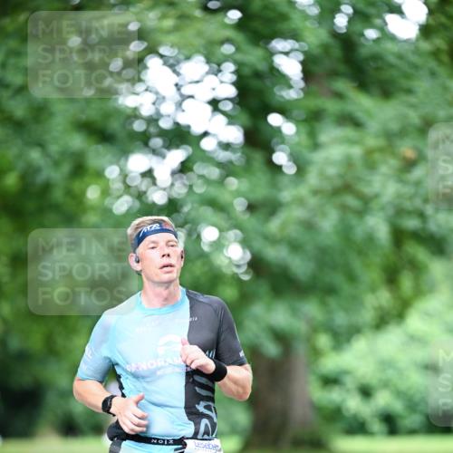 30.08.2026 - Blankeneser Heldenlauf Dr. Thomas Lammeyer http://msf.ph/oto/10042152 30.08.2026 11:17:37 Laufen 4449 meine-sportfotos.de