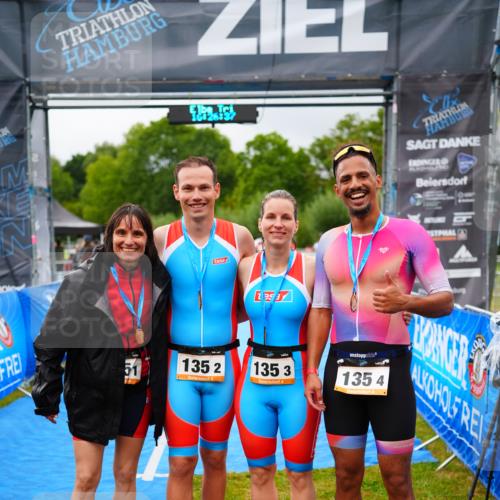 30.08.2026 - Elbe Triathlon Hamburg LAZAROV Photography http://msf.ph/oto/10042172 30.08.2026 16:26:37 Ziel  meine-sportfotos.de