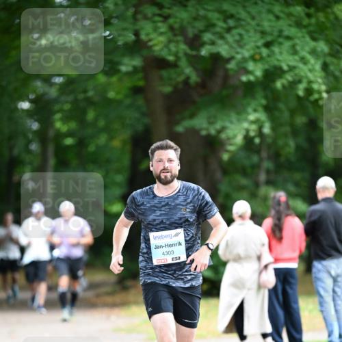 30.08.2026 - Blankeneser Heldenlauf Dr. Thomas Lammeyer http://msf.ph/oto/10042176 30.08.2026 11:17:41 Laufen 4303 meine-sportfotos.de