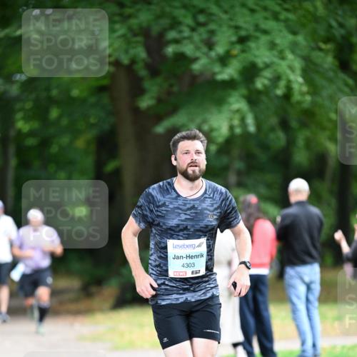 30.08.2026 - Blankeneser Heldenlauf Dr. Thomas Lammeyer http://msf.ph/oto/10042190 30.08.2026 11:17:42 Laufen 4303 meine-sportfotos.de
