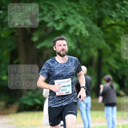 30.08.2026 - Blankeneser Heldenlauf Dr. Thomas Lammeyer http://msf.ph/oto/10042204 30.08.2026 11:17:42 Laufen 4303 meine-sportfotos.de