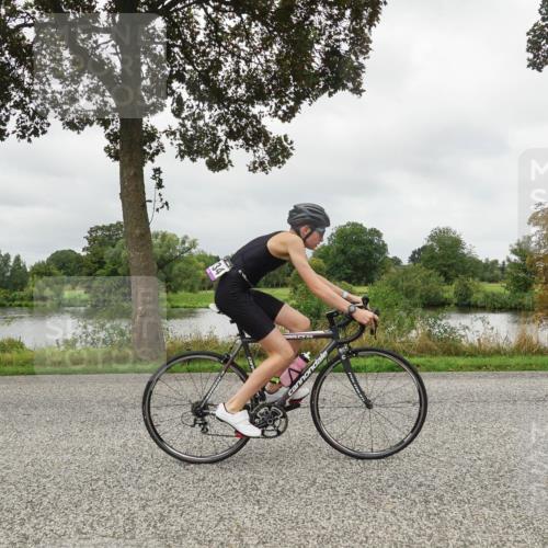 30.08.2026 - Elbe Triathlon Hamburg Michael Burmester http://msf.ph/oto/10042221 30.08.2026 12:29:26 Radfahren 1722, 1734 meine-sportfotos.de