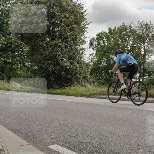 30.08.2026 - Elbe Triathlon Hamburg Michael Burmester http://msf.ph/oto/10042231 30.08.2026 14:43:18 Radfahren 164, 167 meine-sportfotos.de