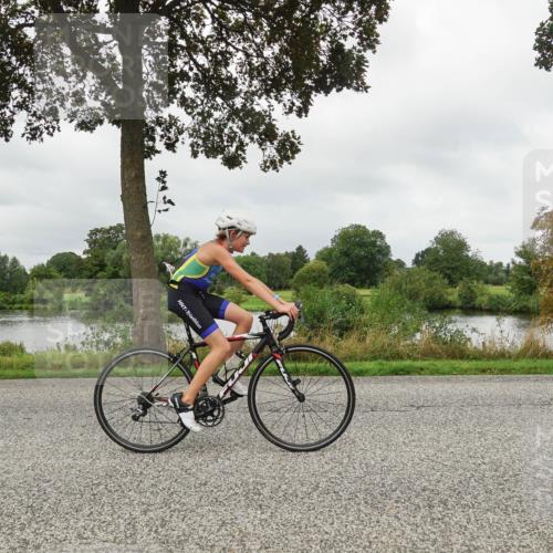 30.08.2026 - Elbe Triathlon Hamburg Michael Burmester http://msf.ph/oto/10042236 30.08.2026 12:29:40 Radfahren 1728 meine-sportfotos.de