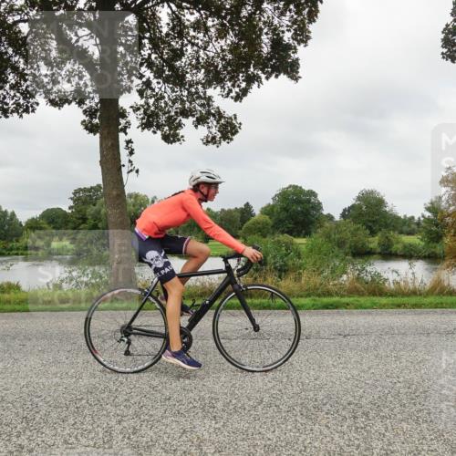 30.08.2026 - Elbe Triathlon Hamburg Michael Burmester http://msf.ph/oto/10042245 30.08.2026 12:29:48 Radfahren 1753 meine-sportfotos.de