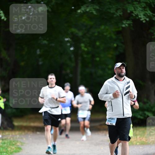 30.08.2026 - Blankeneser Heldenlauf Dr. Thomas Lammeyer http://msf.ph/oto/10042295 30.08.2026 11:17:50 Laufen 4095 meine-sportfotos.de