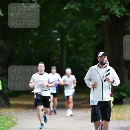 30.08.2026 - Blankeneser Heldenlauf Dr. Thomas Lammeyer http://msf.ph/oto/10042299 30.08.2026 11:17:50 Laufen 4095 meine-sportfotos.de