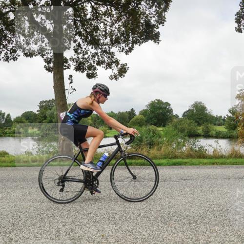 30.08.2026 - Elbe Triathlon Hamburg Michael Burmester http://msf.ph/oto/10042317 30.08.2026 12:32:27 Radfahren 1755 meine-sportfotos.de