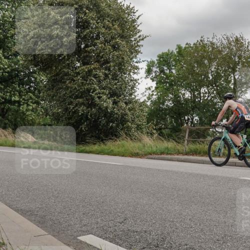 30.08.2026 - Elbe Triathlon Hamburg Michael Burmester http://msf.ph/oto/10042328 30.08.2026 14:44:45 Radfahren 150 meine-sportfotos.de