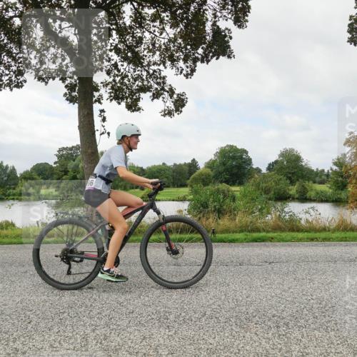 30.08.2026 - Elbe Triathlon Hamburg Michael Burmester http://msf.ph/oto/10042398 30.08.2026 12:41:18 Radfahren 1766 meine-sportfotos.de