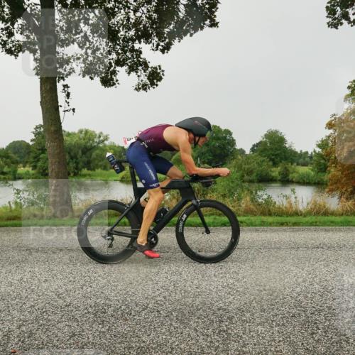 30.08.2026 - Elbe Triathlon Hamburg Michael Burmester http://msf.ph/oto/10042401 30.08.2026 08:50:11 Radfahren 205, 220 meine-sportfotos.de