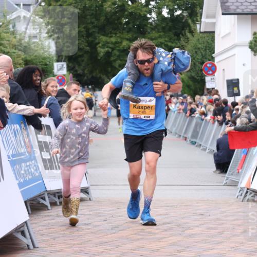 30.08.2026 - Blankeneser Heldenlauf Lena Gebhardt http://msf.ph/oto/10042408 30.08.2026 11:47:53 Ziel 2022, 2165, 2559, 2752 meine-sportfotos.de