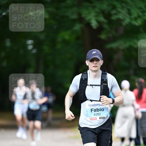 30.08.2026 - Blankeneser Heldenlauf Dr. Thomas Lammeyer http://msf.ph/oto/10042410 30.08.2026 11:18:00 Laufen 4282 meine-sportfotos.de