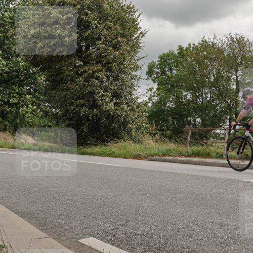 30.08.2026 - Elbe Triathlon Hamburg Michael Burmester http://msf.ph/oto/10042466 30.08.2026 14:46:40 Radfahren  meine-sportfotos.de