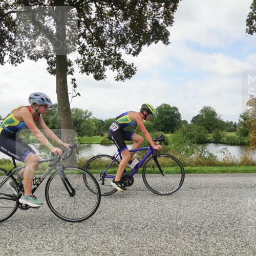 30.08.2026 - Elbe Triathlon Hamburg Michael Burmester http://msf.ph/oto/10042476 30.08.2026 12:42:52 Radfahren 1807, 1811 meine-sportfotos.de
