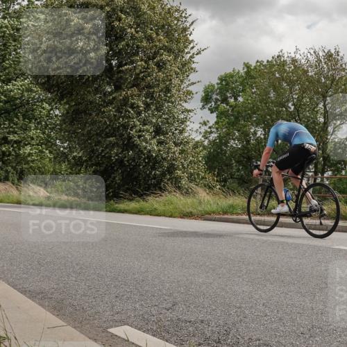 30.08.2026 - Elbe Triathlon Hamburg Michael Burmester http://msf.ph/oto/10042501 30.08.2026 14:47:25 Radfahren 151, 156, 165 meine-sportfotos.de