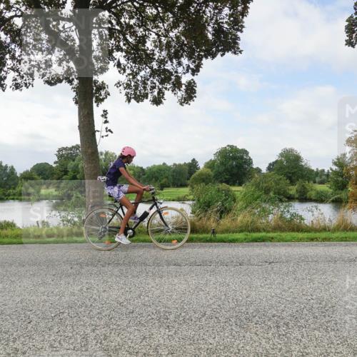 30.08.2026 - Elbe Triathlon Hamburg Michael Burmester http://msf.ph/oto/10042536 30.08.2026 12:44:03 Radfahren 1767 meine-sportfotos.de