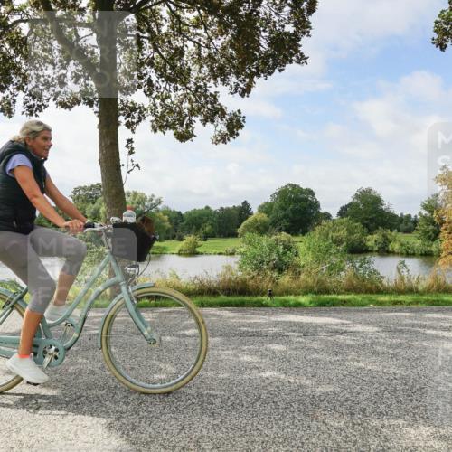 30.08.2026 - Elbe Triathlon Hamburg Michael Burmester http://msf.ph/oto/10042567 30.08.2026 12:44:52 Radfahren  meine-sportfotos.de
