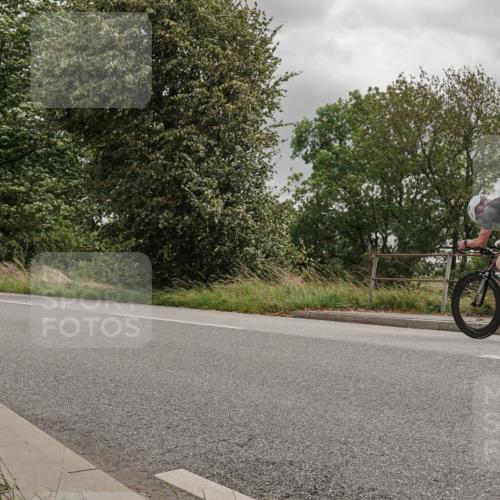 30.08.2026 - Elbe Triathlon Hamburg Michael Burmester http://msf.ph/oto/10042573 30.08.2026 14:47:38 Radfahren 129 meine-sportfotos.de