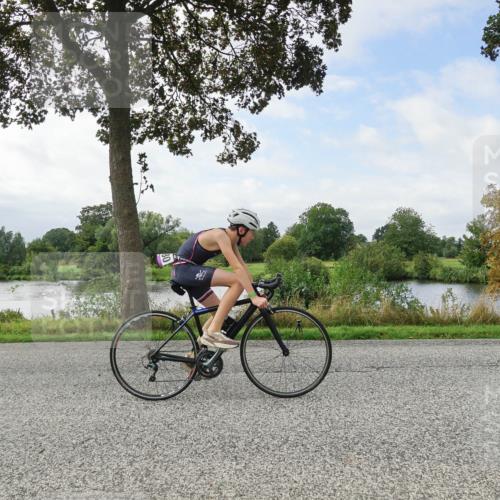 30.08.2026 - Elbe Triathlon Hamburg Michael Burmester http://msf.ph/oto/10042575 30.08.2026 12:45:10 Radfahren 1780 meine-sportfotos.de