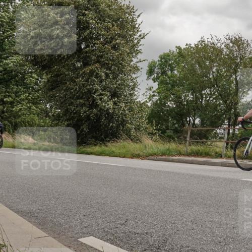 30.08.2026 - Elbe Triathlon Hamburg Michael Burmester http://msf.ph/oto/10042584 30.08.2026 14:47:39 Radfahren 129 meine-sportfotos.de