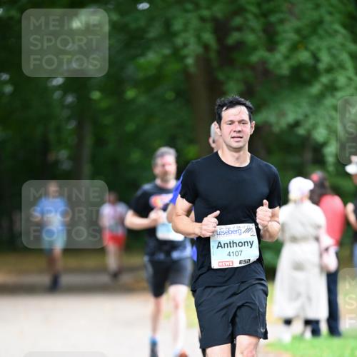 30.08.2026 - Blankeneser Heldenlauf Dr. Thomas Lammeyer http://msf.ph/oto/10042597 30.08.2026 11:18:10 Laufen 4107, 7 meine-sportfotos.de