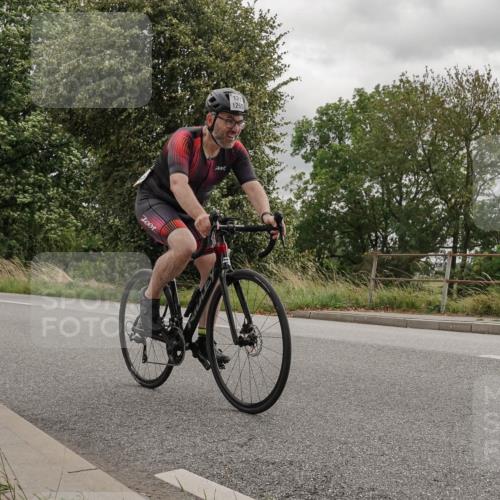 30.08.2026 - Elbe Triathlon Hamburg Michael Burmester http://msf.ph/oto/10042621 30.08.2026 14:48:00 Radfahren 131 meine-sportfotos.de