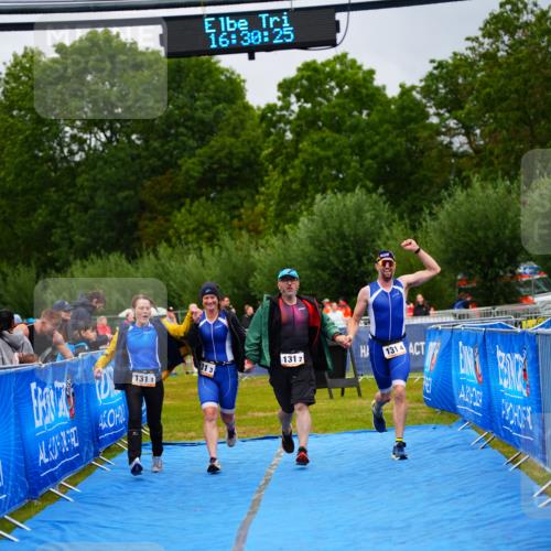 30.08.2026 - Elbe Triathlon Hamburg LAZAROV Photography http://msf.ph/oto/10042646 30.08.2026 16:30:24 Ziel  meine-sportfotos.de