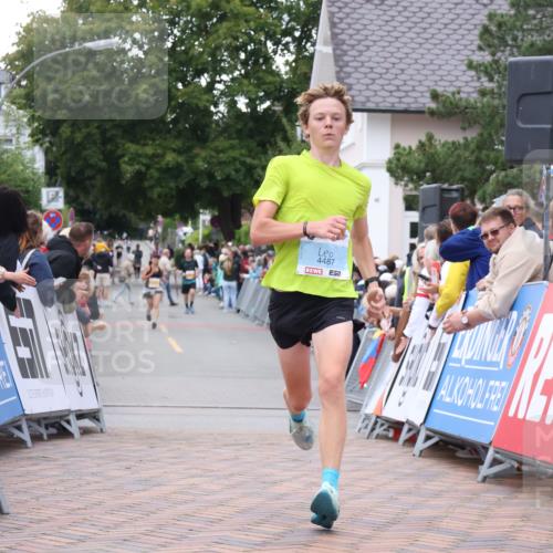 30.08.2026 - Blankeneser Heldenlauf Lena Gebhardt http://msf.ph/oto/10042664 30.08.2026 11:48:10 Ziel 2526, 2832, 4487 meine-sportfotos.de