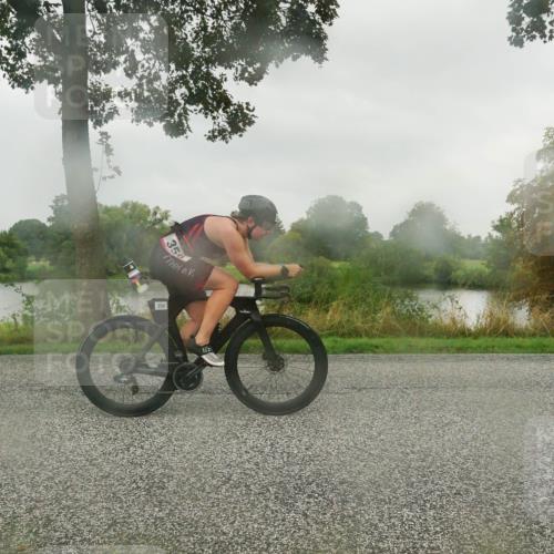 30.08.2026 - Elbe Triathlon Hamburg Michael Burmester http://msf.ph/oto/10042680 30.08.2026 08:54:02 Radfahren 280, 356 meine-sportfotos.de