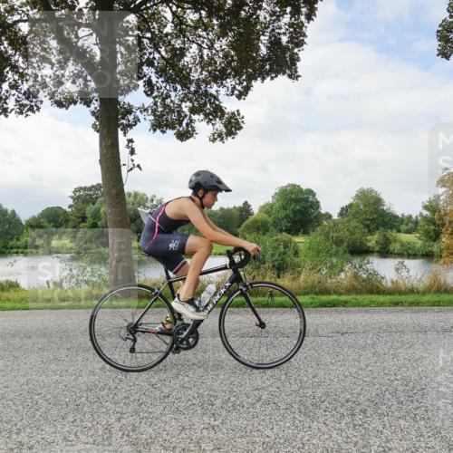 30.08.2026 - Elbe Triathlon Hamburg Michael Burmester http://msf.ph/oto/10042684 30.08.2026 12:48:34 Radfahren 1773 meine-sportfotos.de