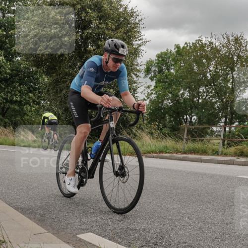 30.08.2026 - Elbe Triathlon Hamburg Michael Burmester http://msf.ph/oto/10042691 30.08.2026 14:48:34 Radfahren  meine-sportfotos.de