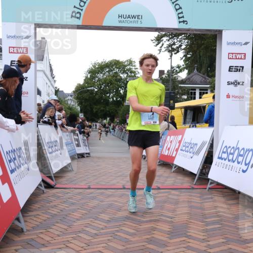 30.08.2026 - Blankeneser Heldenlauf Lena Gebhardt http://msf.ph/oto/10042694 30.08.2026 11:48:11 Ziel 2526, 2832, 4487 meine-sportfotos.de