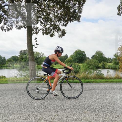 30.08.2026 - Elbe Triathlon Hamburg Michael Burmester http://msf.ph/oto/10042712 30.08.2026 12:50:15 Radfahren 1785 meine-sportfotos.de