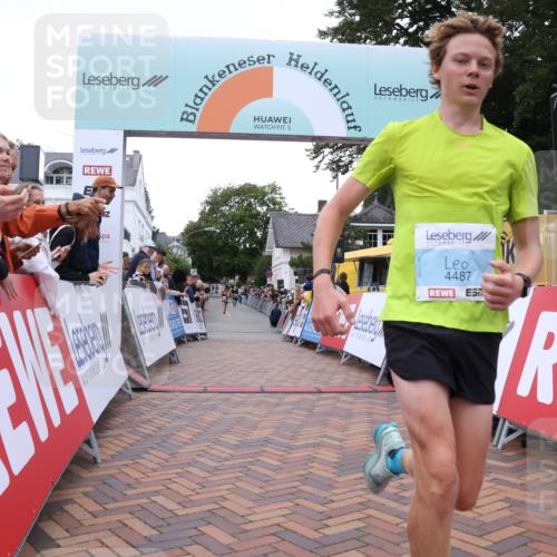 30.08.2026 - Blankeneser Heldenlauf Lena Gebhardt http://msf.ph/oto/10042723 30.08.2026 11:48:12 Ziel 2526, 2832, 4487 meine-sportfotos.de