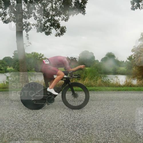 30.08.2026 - Elbe Triathlon Hamburg Michael Burmester http://msf.ph/oto/10042728 30.08.2026 08:54:55 Radfahren 372 meine-sportfotos.de