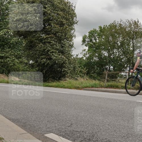 30.08.2026 - Elbe Triathlon Hamburg Michael Burmester http://msf.ph/oto/10042786 30.08.2026 14:49:50 Radfahren 146 meine-sportfotos.de