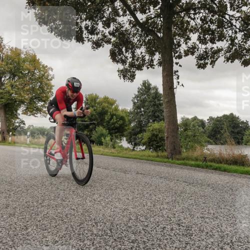 30.08.2026 - Elbe Triathlon Hamburg Michael Burmester http://msf.ph/oto/10042790 30.08.2026 09:15:24 Radfahren 212, 220, 249, 292, 348, 360 meine-sportfotos.de