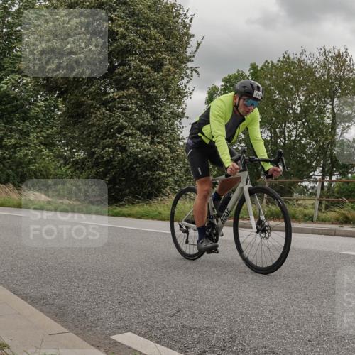 30.08.2026 - Elbe Triathlon Hamburg Michael Burmester http://msf.ph/oto/10042795 30.08.2026 14:49:52 Radfahren 146 meine-sportfotos.de