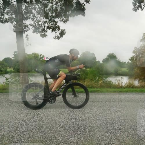 30.08.2026 - Elbe Triathlon Hamburg Michael Burmester http://msf.ph/oto/10042798 30.08.2026 08:55:58 Radfahren 193, 204, 286, 328, 411 meine-sportfotos.de