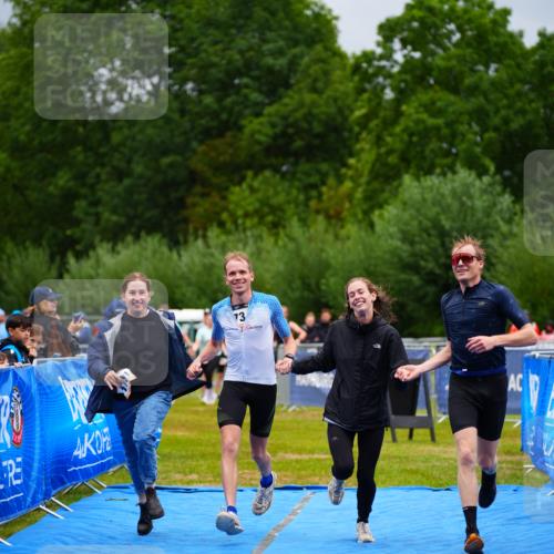 30.08.2026 - Elbe Triathlon Hamburg LAZAROV Photography http://msf.ph/oto/10042801 30.08.2026 16:31:03 Ziel  meine-sportfotos.de