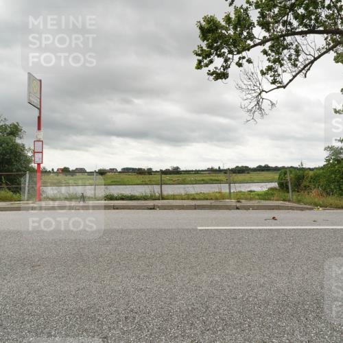 30.08.2026 - Elbe Triathlon Hamburg Michael Burmester http://msf.ph/oto/10042825 30.08.2026 13:36:44 Radfahren  meine-sportfotos.de